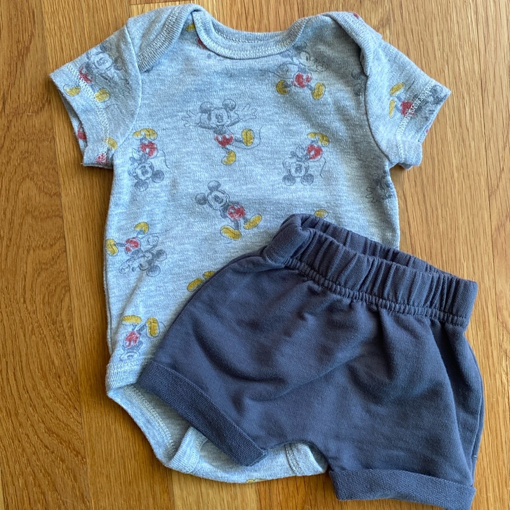 Newborn Disney Mickey Mouse Set